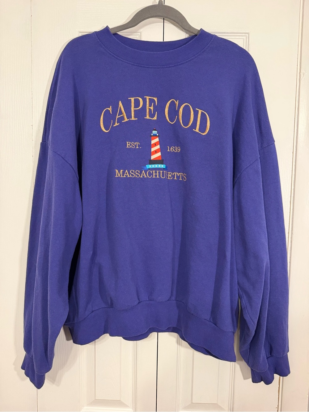 Special Thanks Cape Cod Graphic Sweatshirt XL Purple